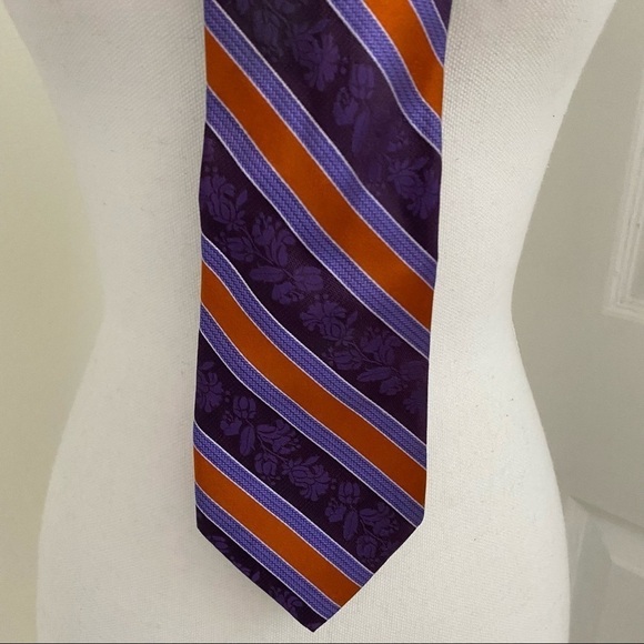 Robert Graham Purple Striped Floral Silk Tie 60” Length - Picture 3 of 9